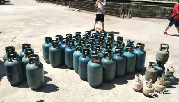 吓人！杂屋内非法储存45瓶煤气瓶，蕉岭一男子被行拘