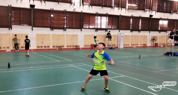 梅江区队包揽6个冠军！2019年梅州市青少年羽毛球锦标赛落幕